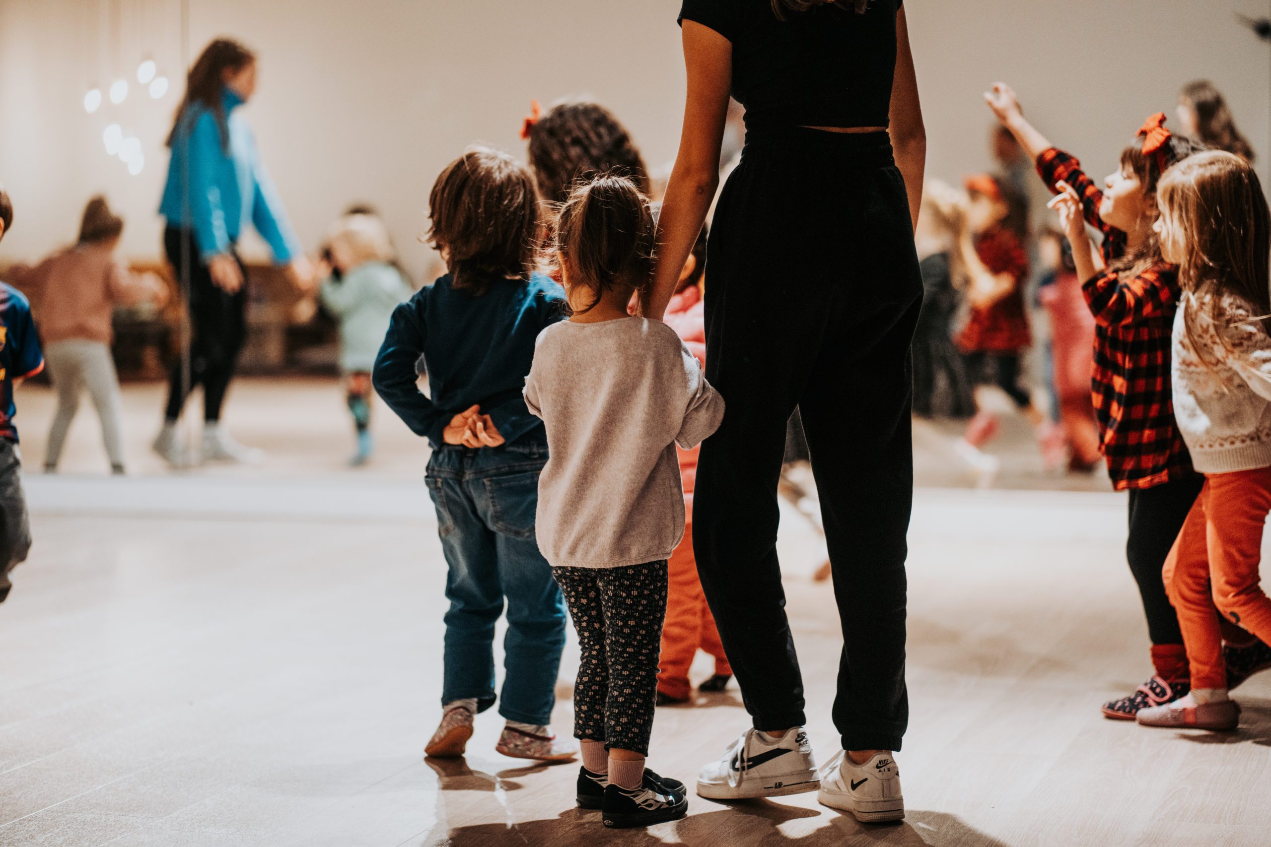 HIP HOP KIDS AB 5 J.